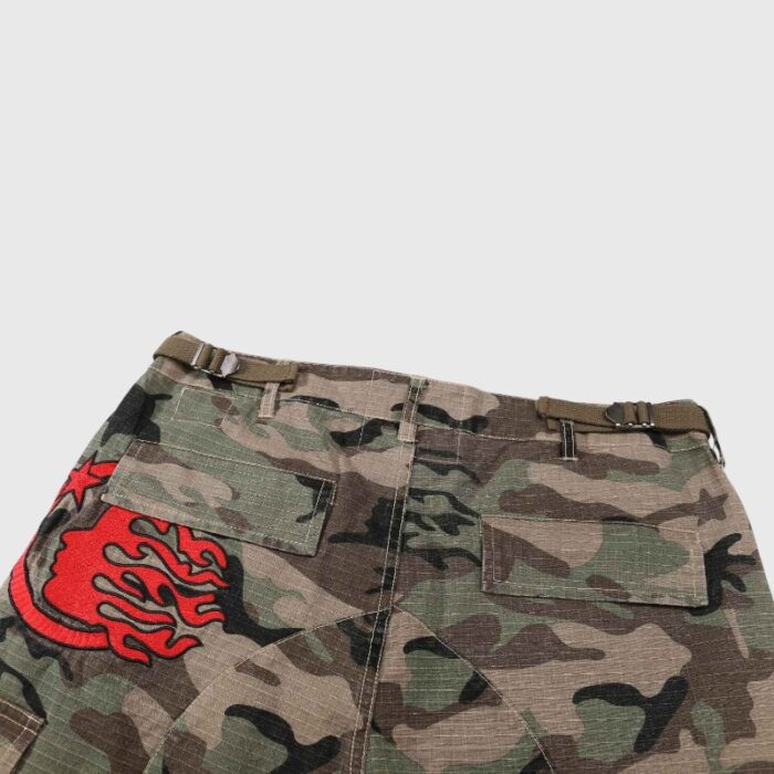 Hellstar supreme Cargo 'Camo' pant upper back