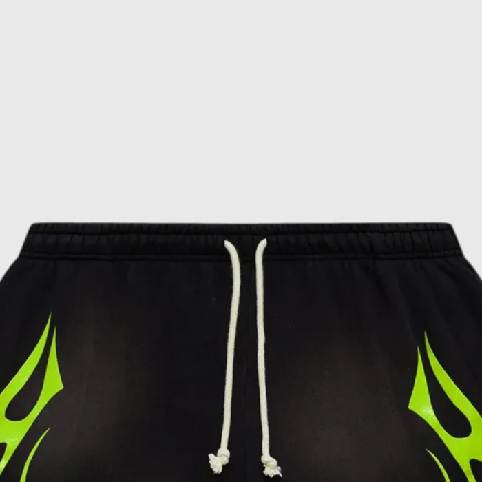 Hellstar Flame Short Black Closeup